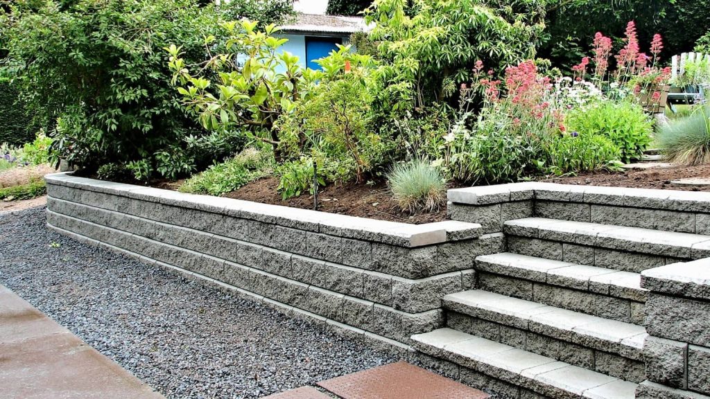 Finding the Right Landscaper on the Central Coast