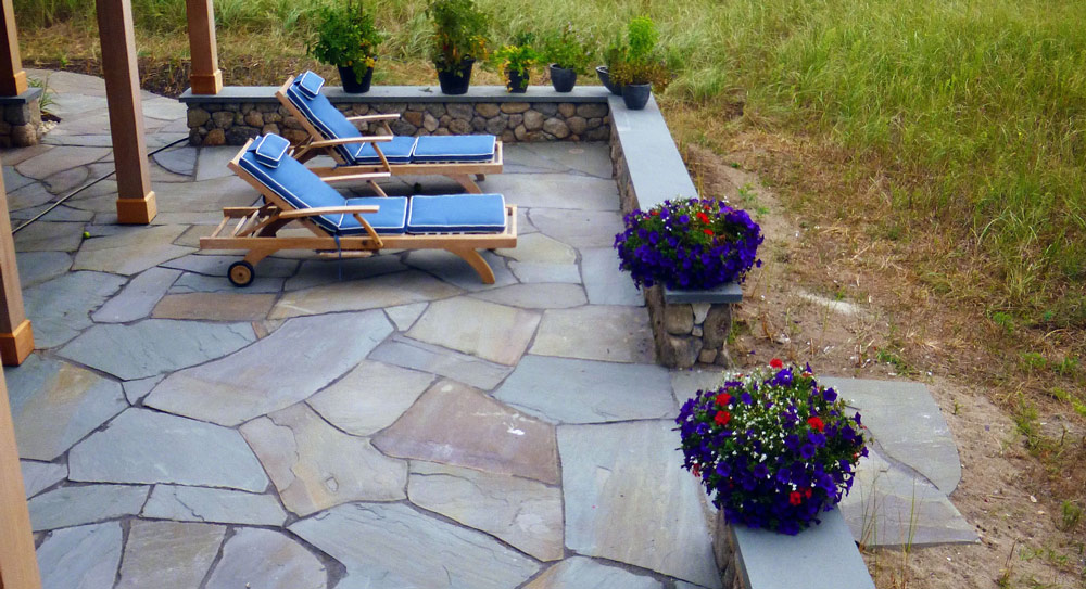 How much does bluestone pavers cost?
